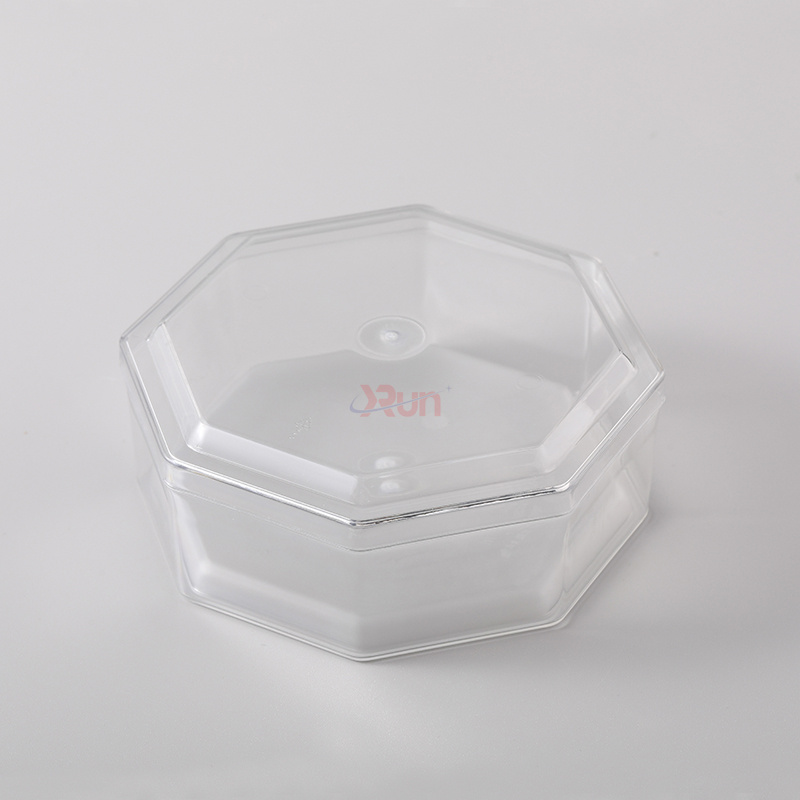 We offer plastic containers with seal technology, ensuring the contents within the octagonal box remain secure, making them excellent clear plastic food containers for effective bakery packaging.